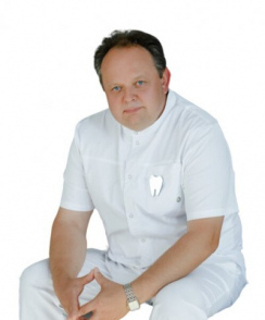 Коваль Александр Юрьевич стоматолог